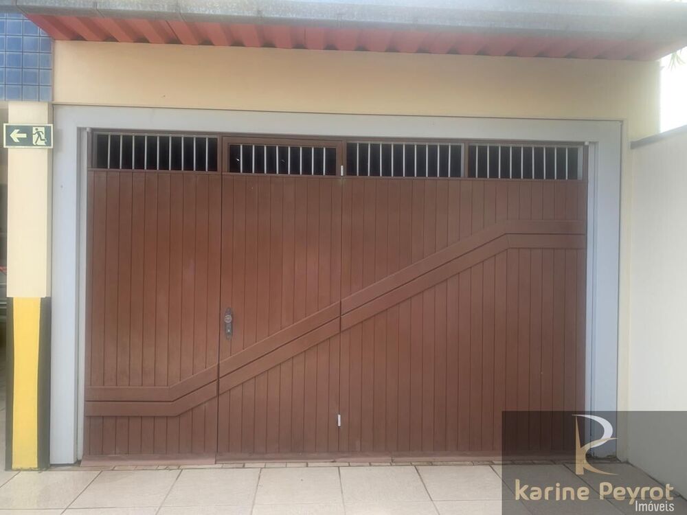 Apartamento à venda com 3 quartos, 141m² - Foto 4