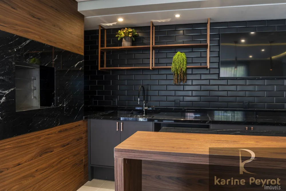 Apartamento, 3 quartos, 150 m² - Foto 2