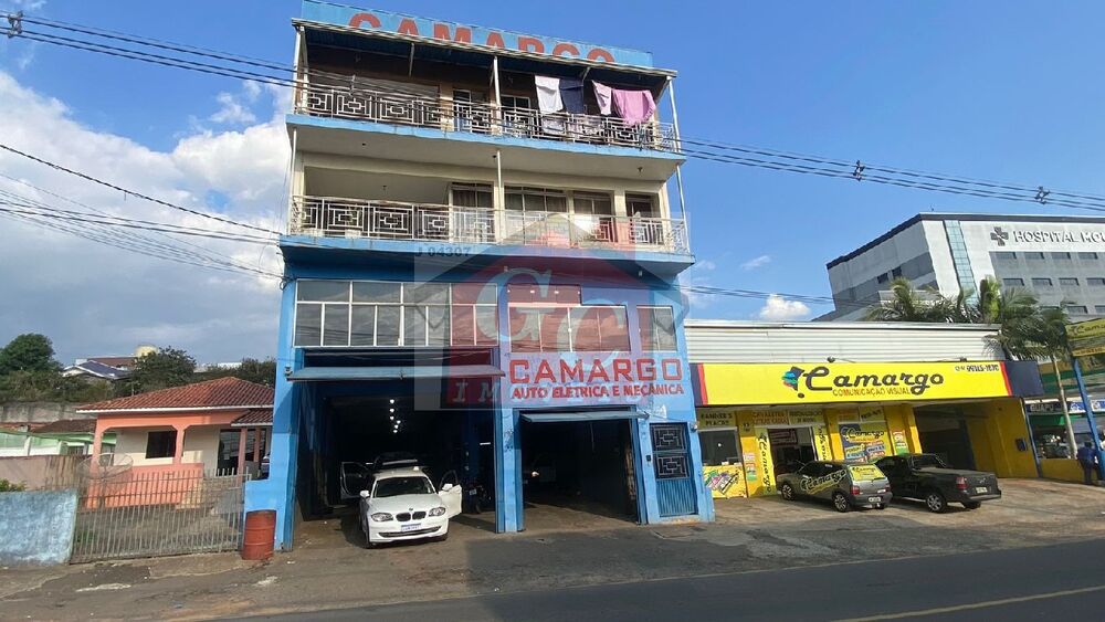 Prédio Inteiro - Foto 1