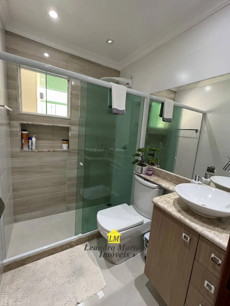 Casa, 3 quartos, 300 m² - Foto 11