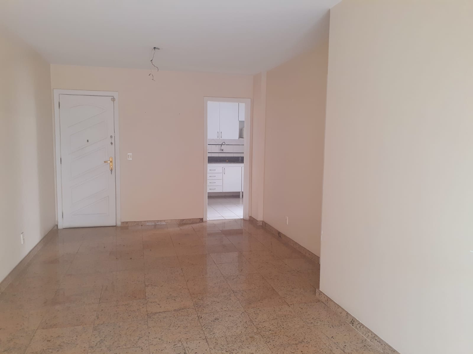 Apartamento à venda com 3 quartos, 125m² - Foto 8