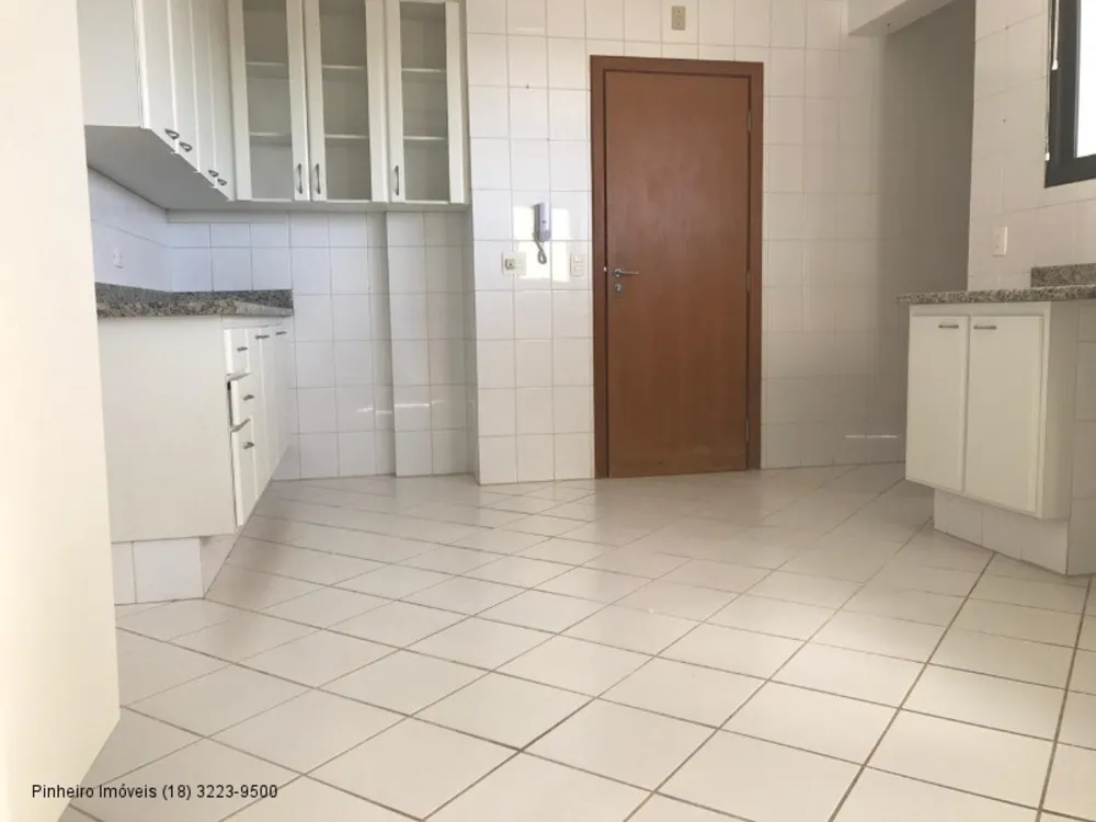 Apartamento, 3 quartos, 145 m² - Foto 3