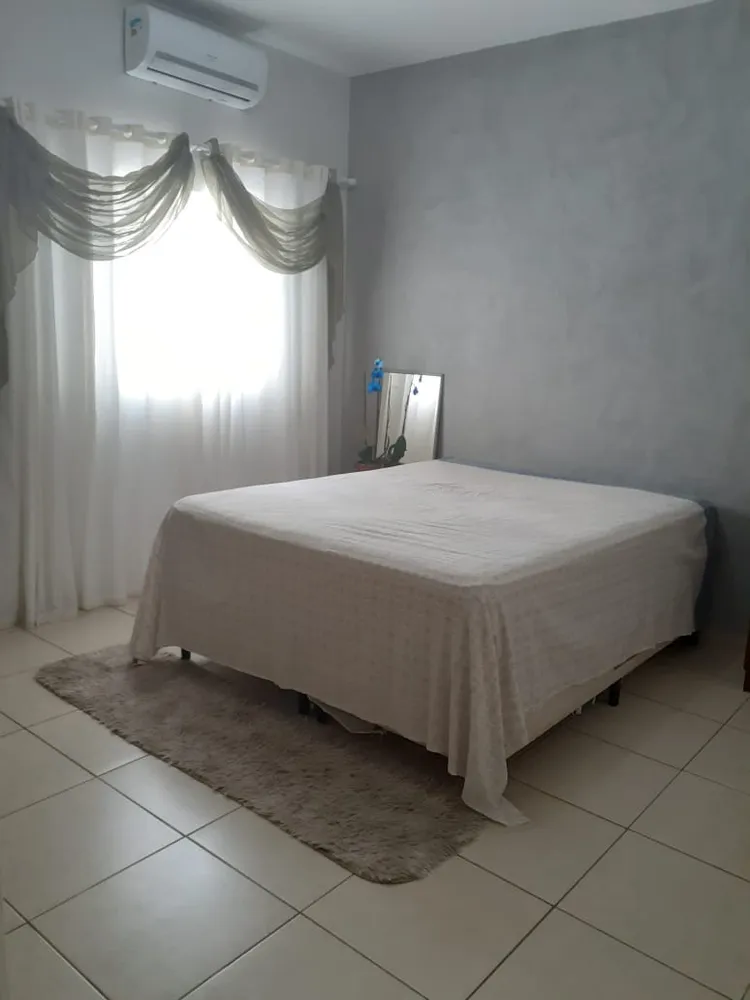 Casa, 3 quartos, 200 m² - Foto 3