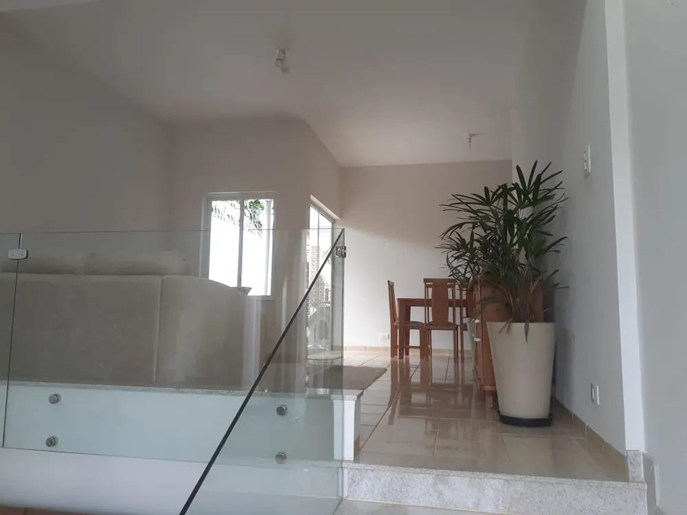 Casa, 3 quartos, 200 m² - Foto 2
