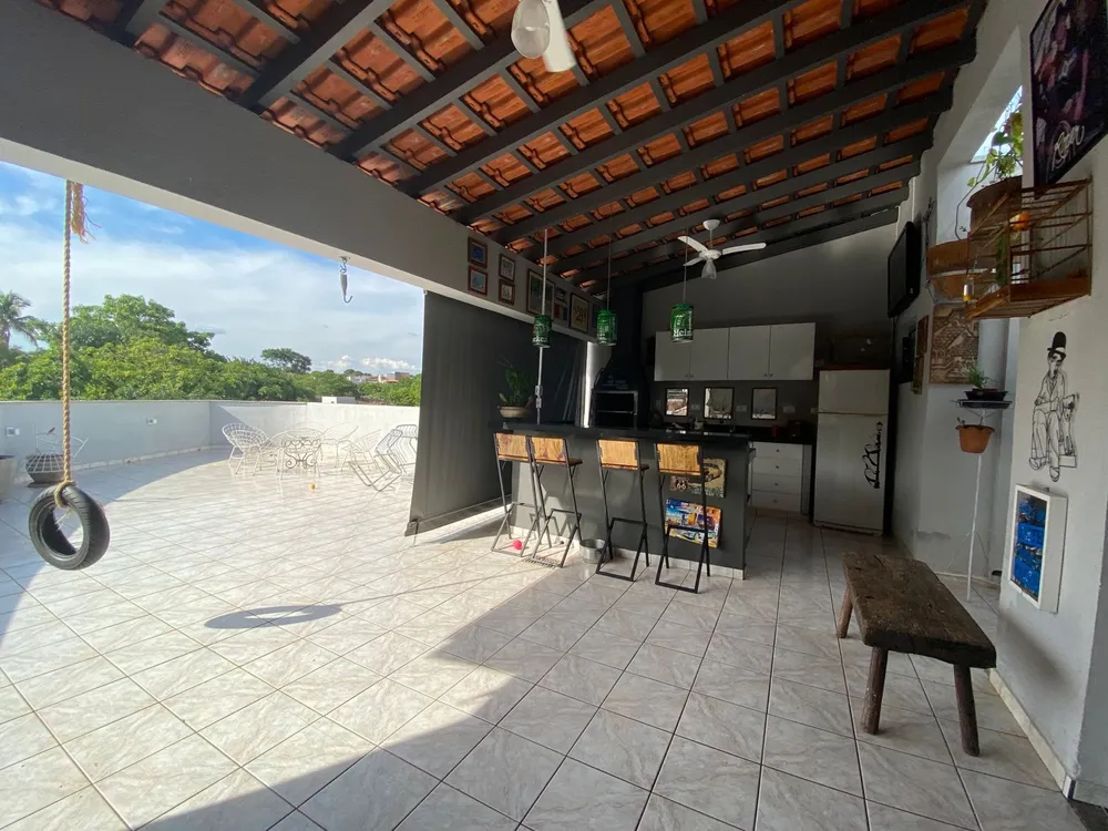 Prédio Inteiro, 823 m² - Foto 1