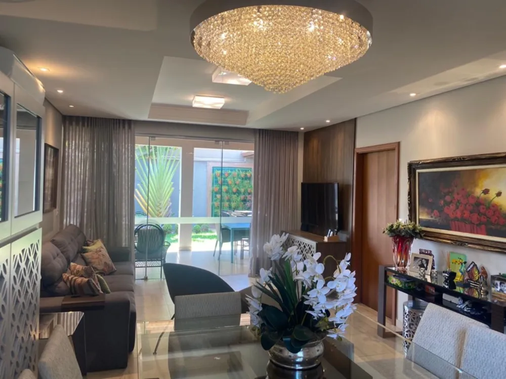 Sobrado, 3 quartos, 225 m² - Foto 2