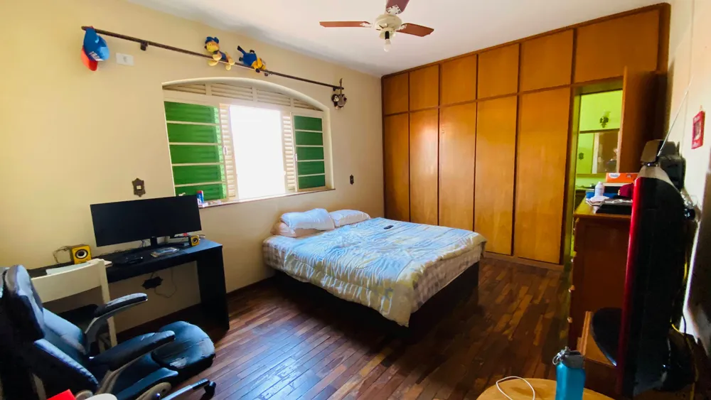 Casa, 4 quartos, 400 m² - Foto 2