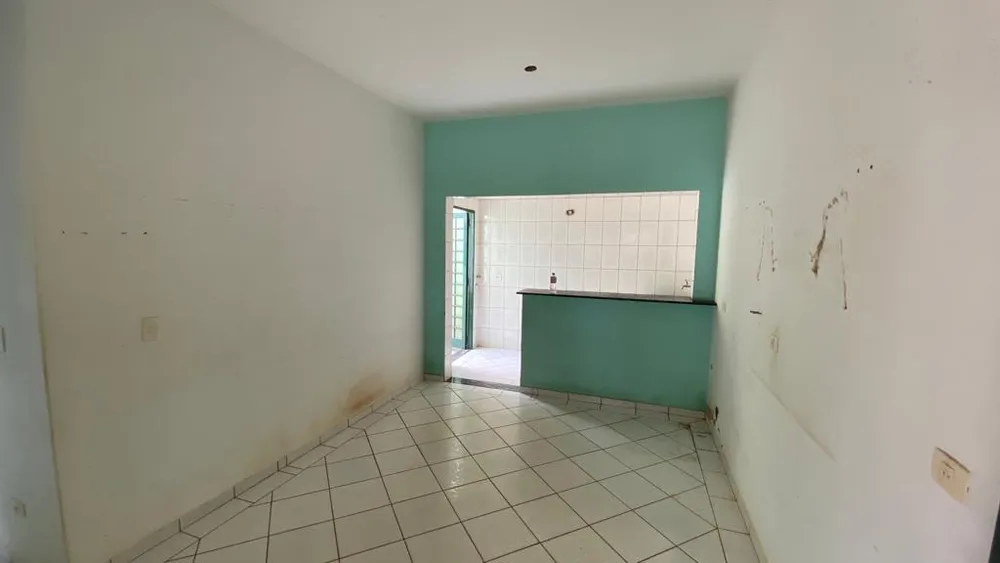 Casa, 2 quartos, 190 m² - Foto 1