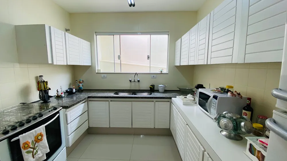 Sobrado, 3 quartos, 376 m² - Foto 4