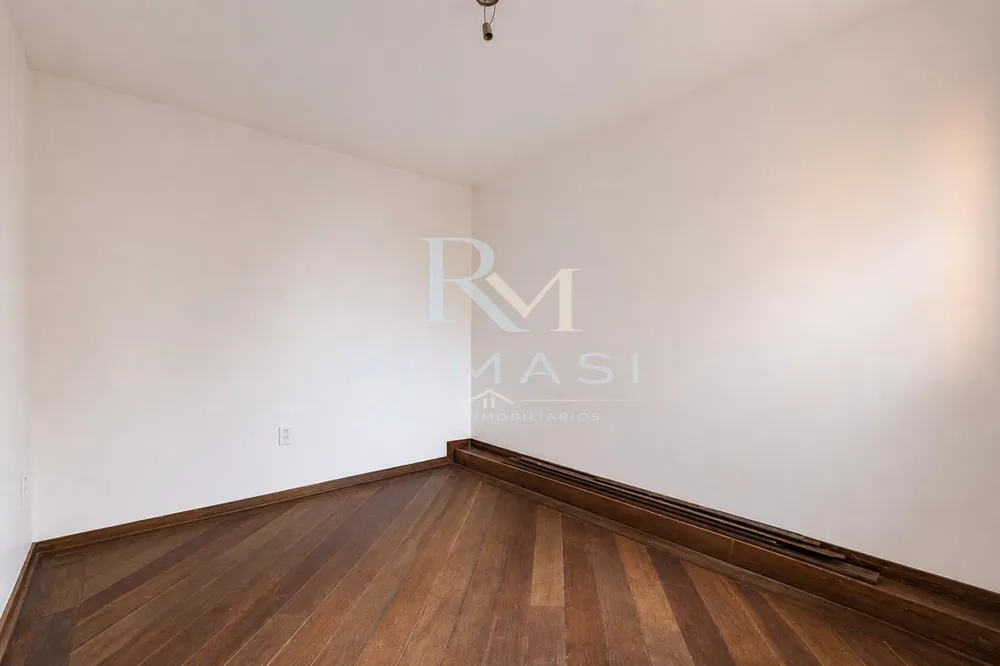 Casa, 4 quartos, 217 m² - Foto 2