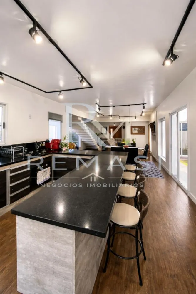 Casa, 3 quartos, 288 m² - Foto 8