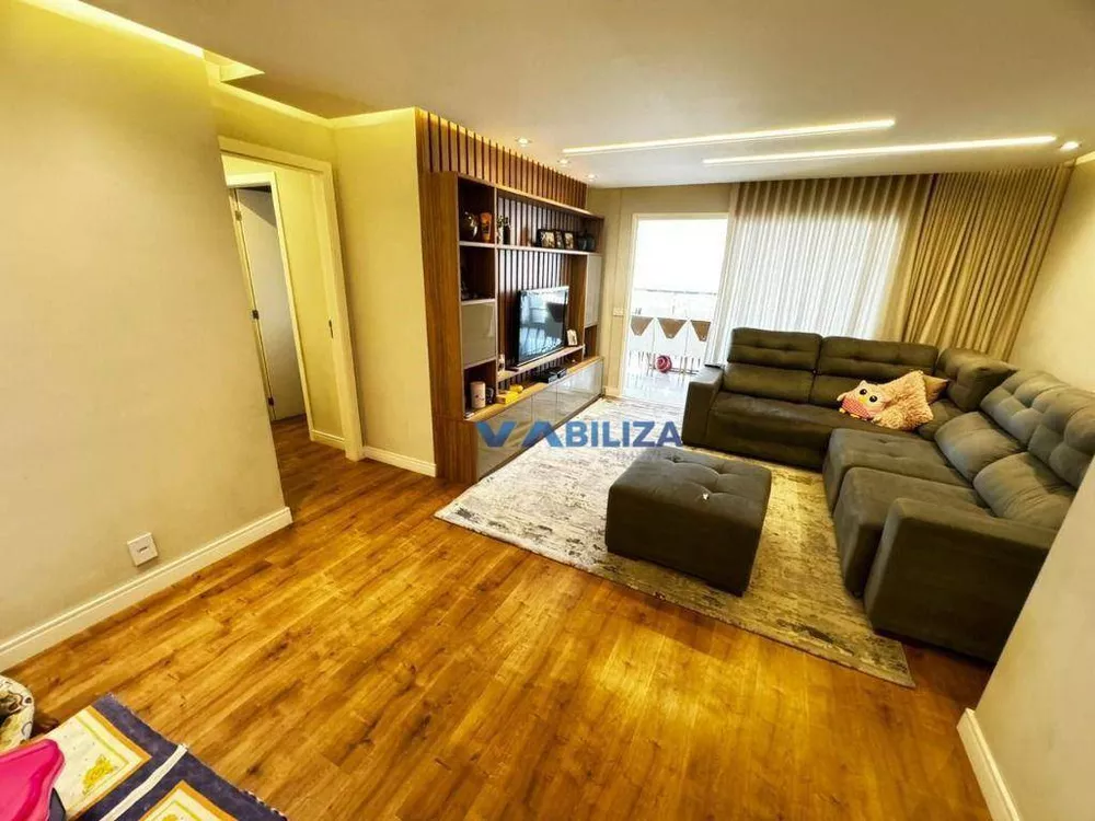 Apartamento à venda com 4 quartos, 134m² - Foto 1