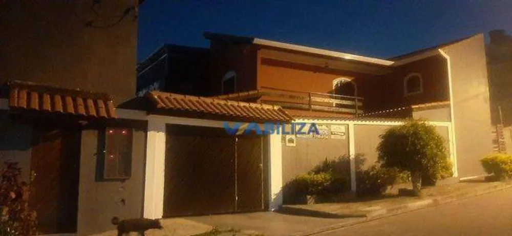 Sobrado, 5 quartos, 300 m² - Foto 4