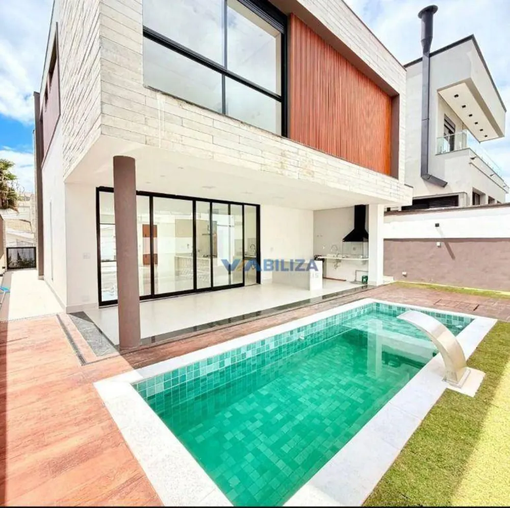 Sobrado, 4 quartos, 290 m² - Foto 1