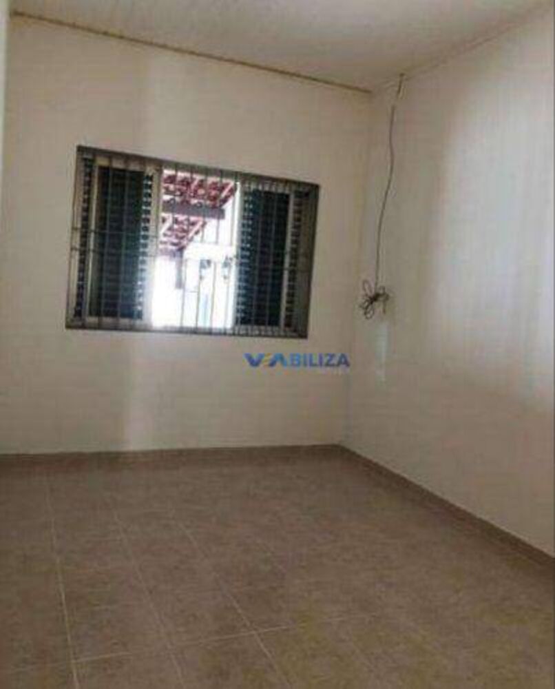 Casa, 2 quartos, 215 m² - Foto 1