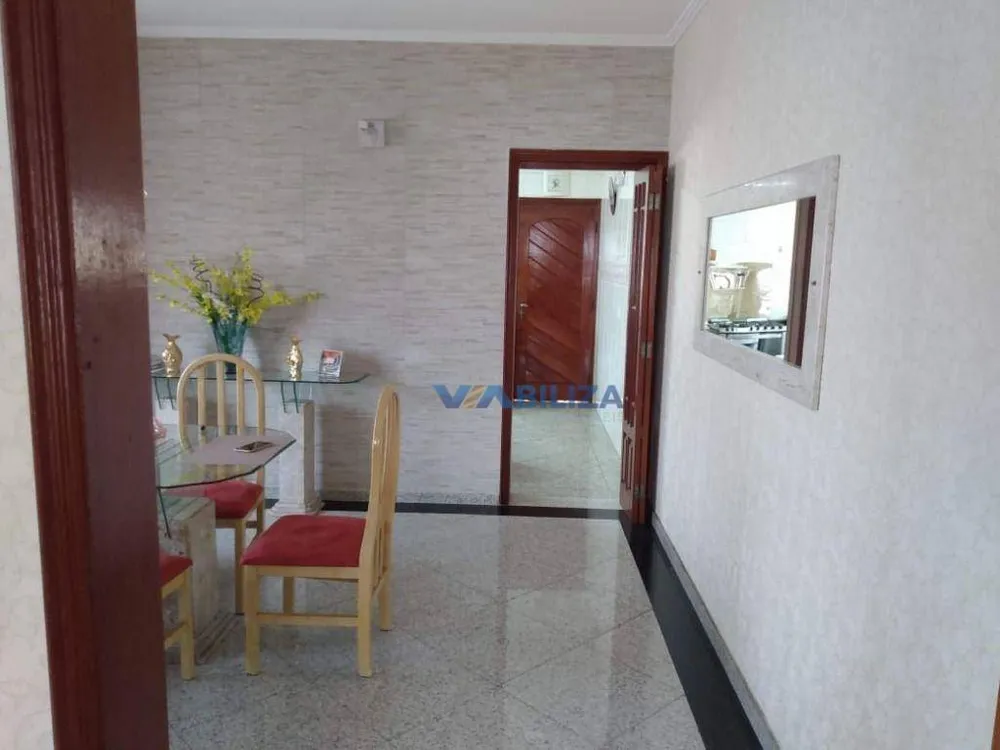 Sobrado, 3 quartos, 279 m² - Foto 4