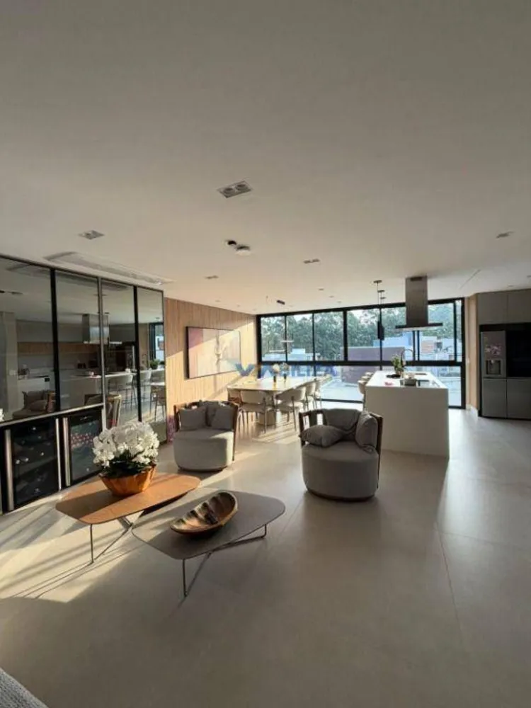 Sobrado, 4 quartos, 330 m² - Foto 8