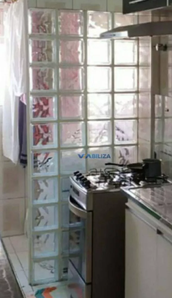 Apartamento à venda com 2 quartos, 68m² - Foto 3