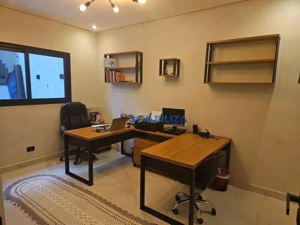 Casa à venda com 3 quartos, 250m² - Foto 13