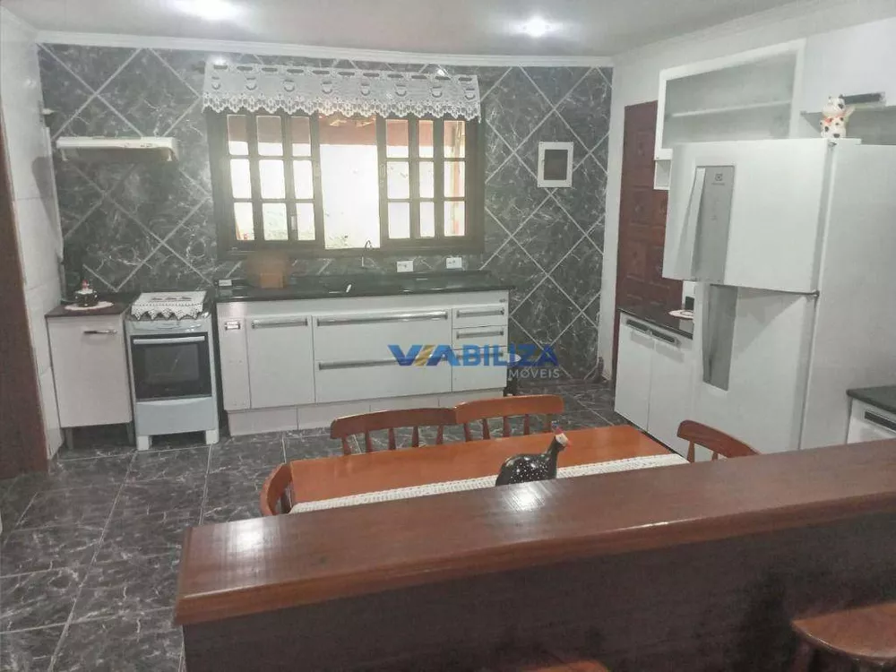 Chácara, 3 quartos, 2200 m² - Foto 10