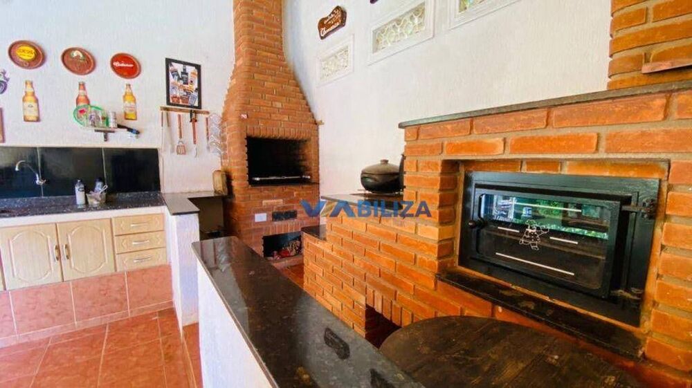 Chácara à venda com 3 quartos, 650m² - Foto 7