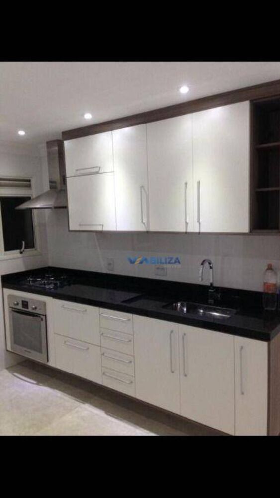 Apartamento à venda com 3 quartos, 134m² - Foto 4