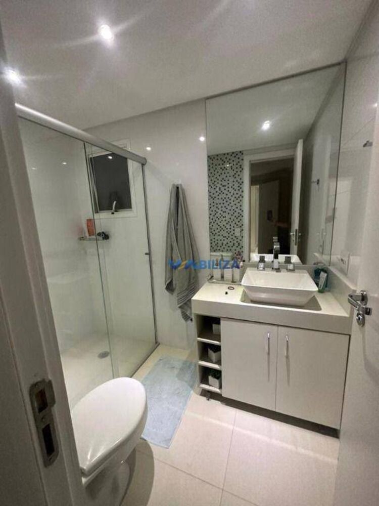 Apartamento à venda com 3 quartos, 134m² - Foto 11
