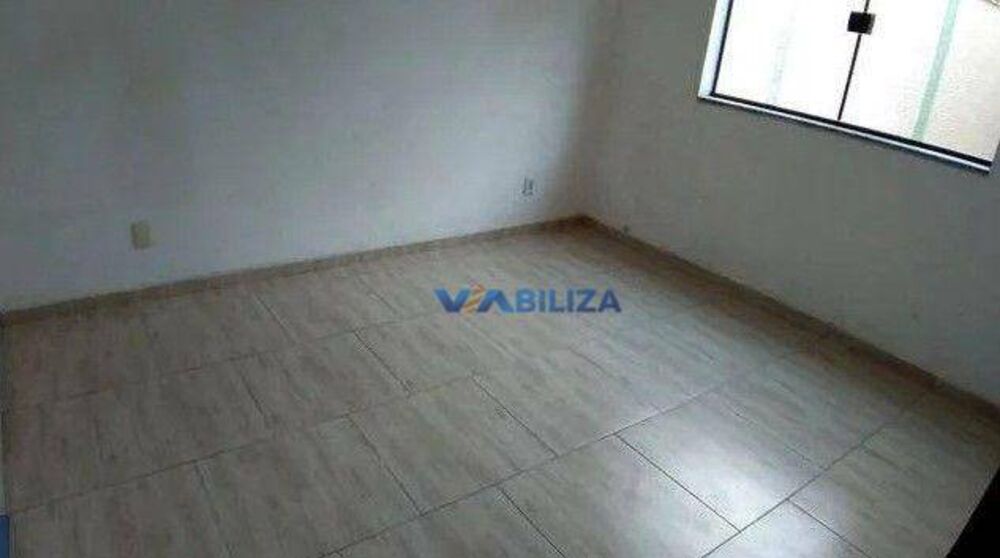Casa, 4 quartos, 213 m² - Foto 2