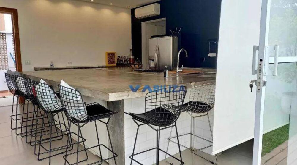 Sobrado, 2 quartos, 216 m² - Foto 2