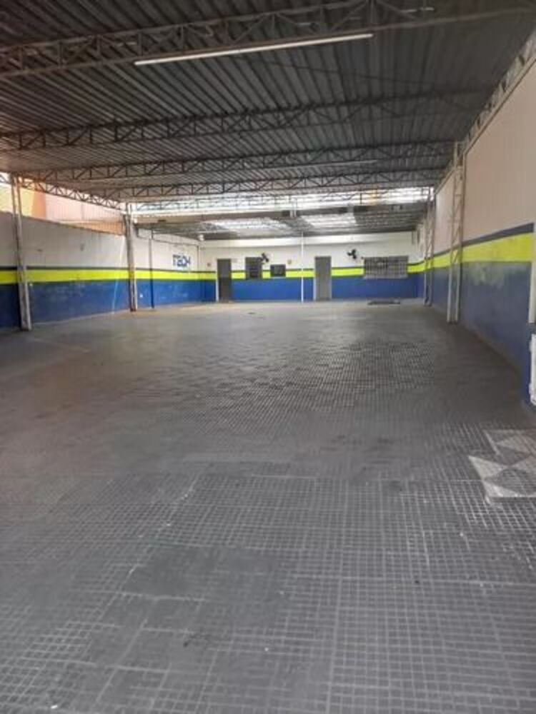 Depósito-Galpão-Armazém à venda, 300m² - Foto 1