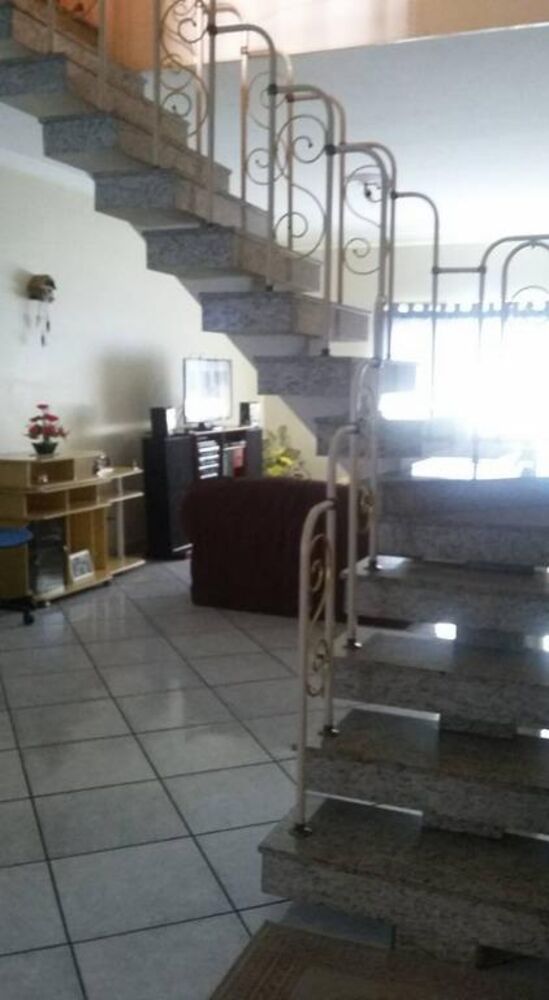 Sobrado, 3 quartos, 330 m² - Foto 6
