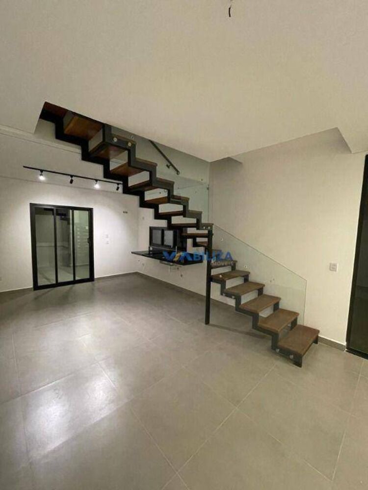 Sobrado à venda com 3 quartos, 133m² - Foto 2