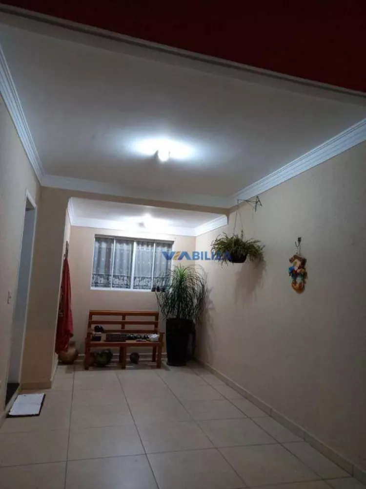 Sobrado à venda com 3 quartos, 120m² - Foto 2