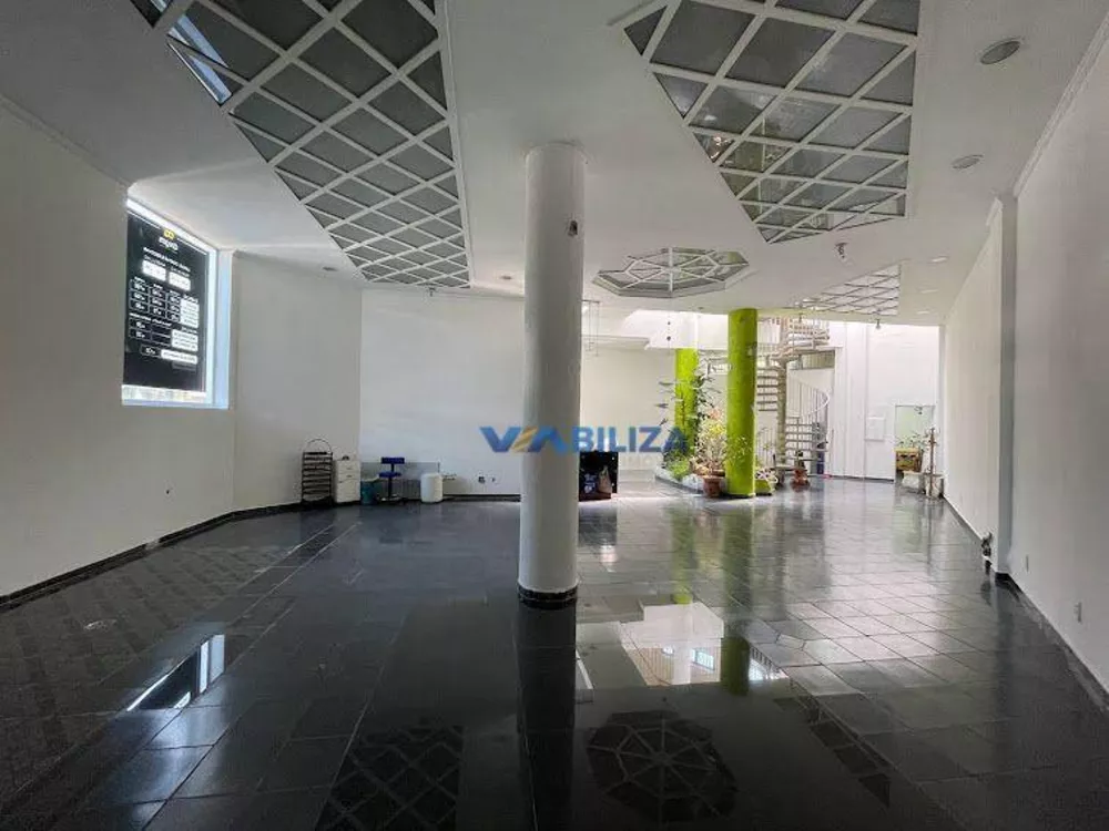 Prédio Inteiro à venda e aluguel, 550m² - Foto 1