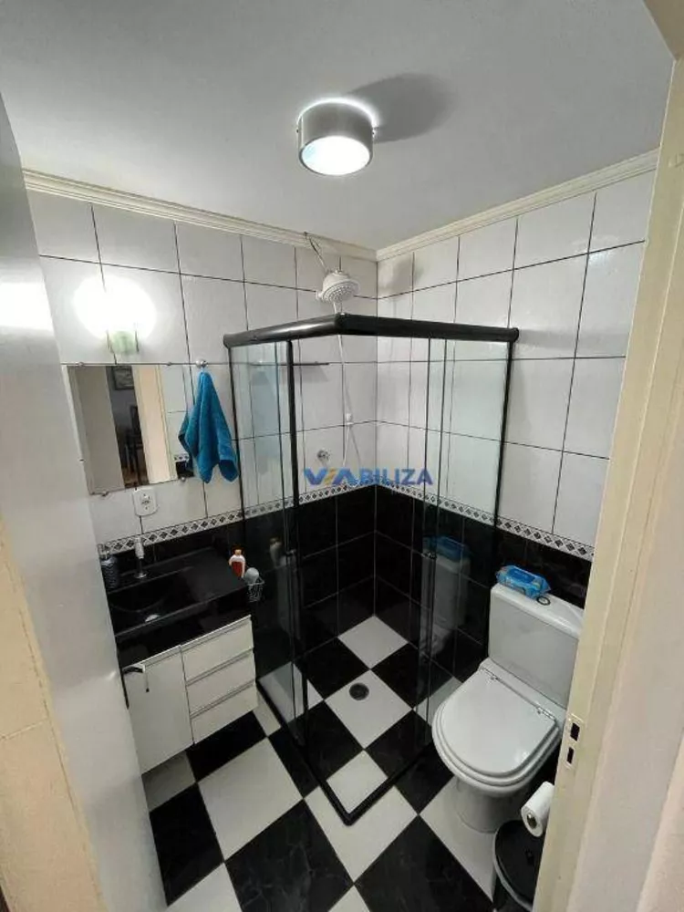 Apartamento à venda com 2 quartos, 80m² - Foto 3