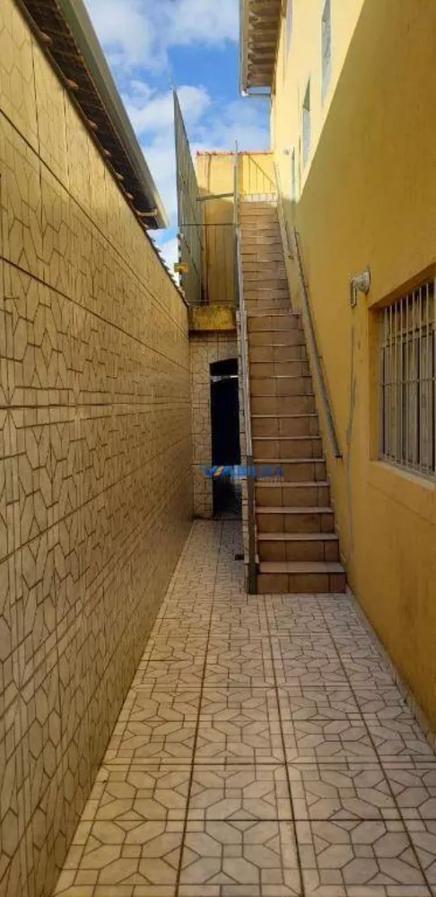 Sobrado, 3 quartos, 332 m² - Foto 9