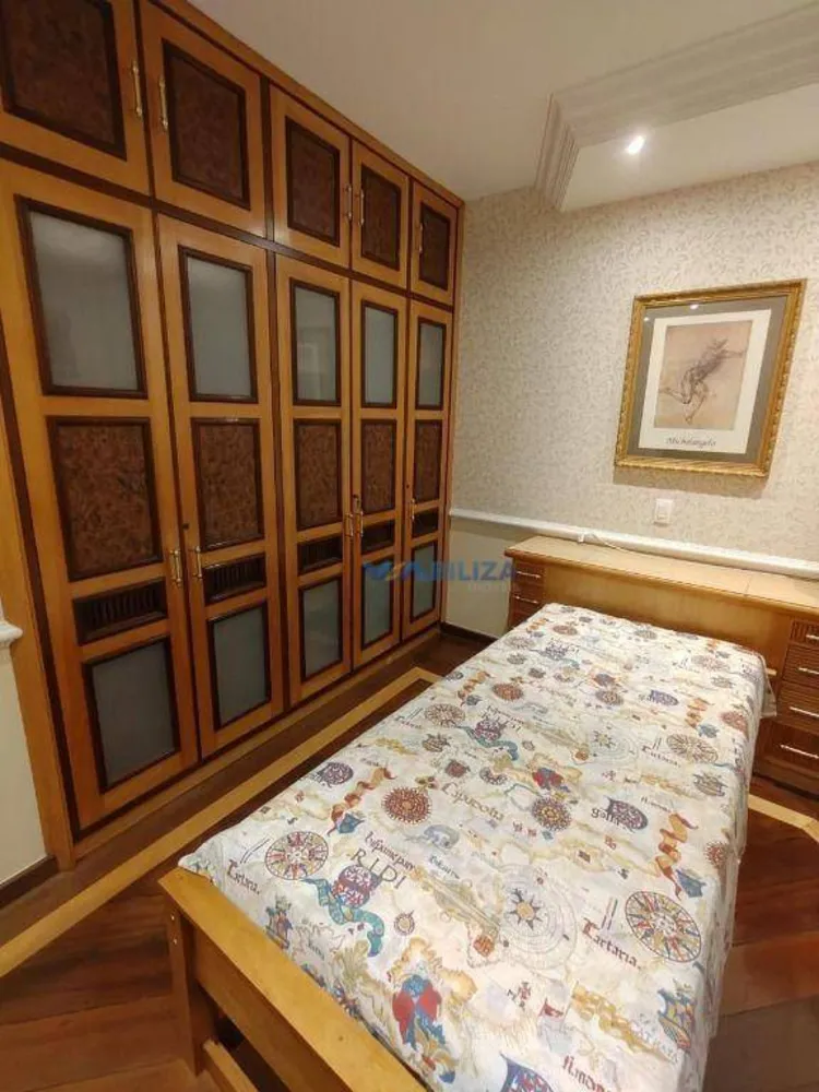 Apartamento, 3 quartos, 240 m² - Foto 2