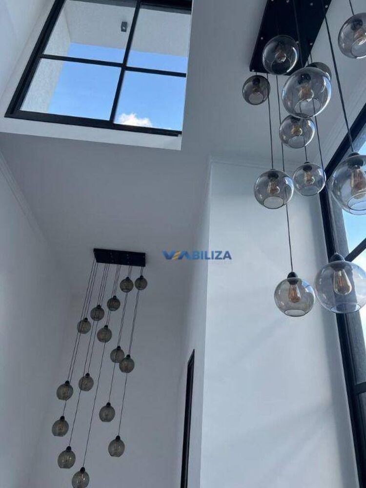 Sobrado à venda com 3 quartos, 200m² - Foto 4