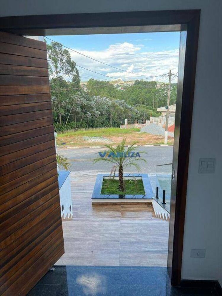 Sobrado à venda com 3 quartos, 200m² - Foto 3