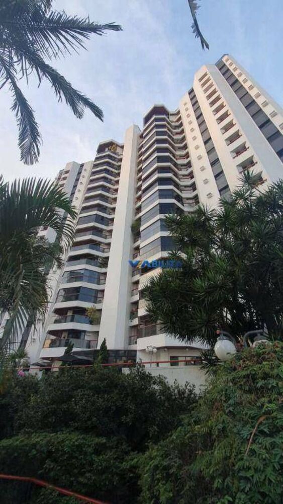 Apartamento, 4 quartos, 240 m² - Foto 2