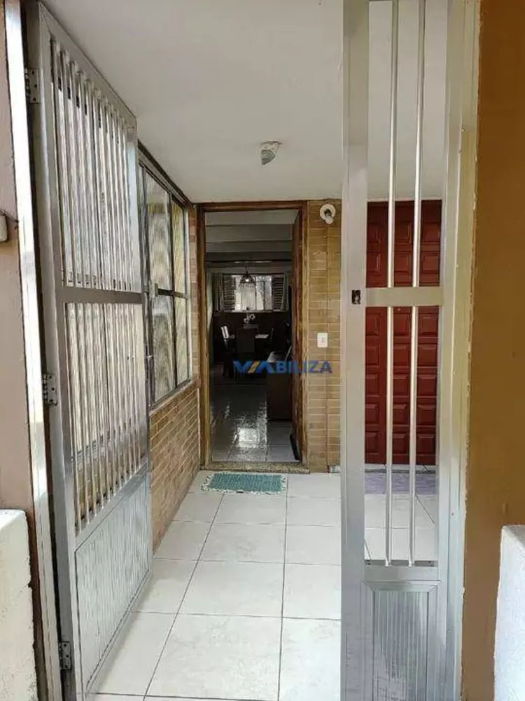 Apartamento à venda com 3 quartos, 65m² - Foto 4