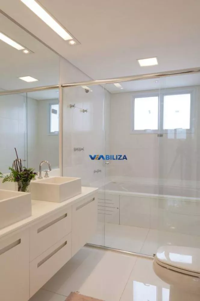 Apartamento à venda com 4 quartos, 227m² - Foto 5