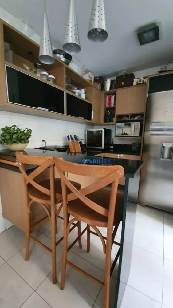 Apartamento à venda com 2 quartos, 100m² - Foto 11