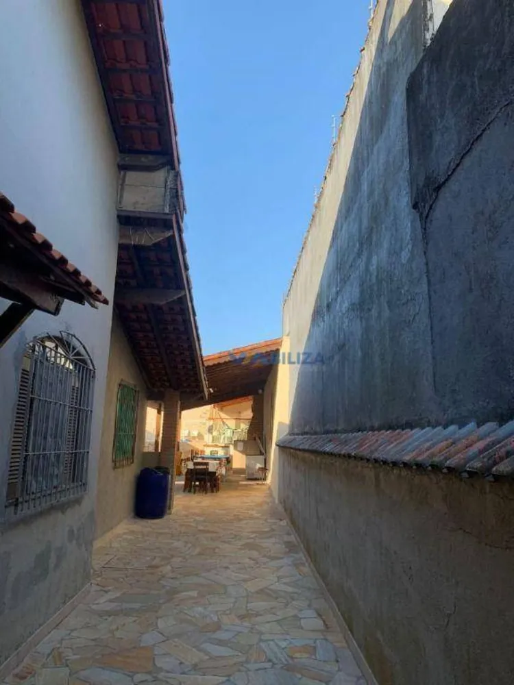 Casa, 3 quartos, 200 m² - Foto 6