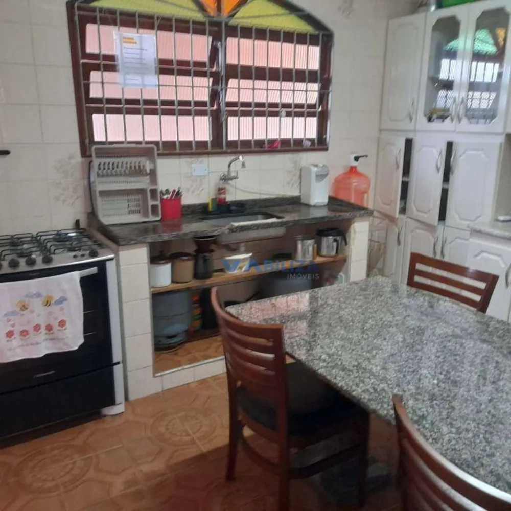 Casa, 3 quartos, 200 m² - Foto 7