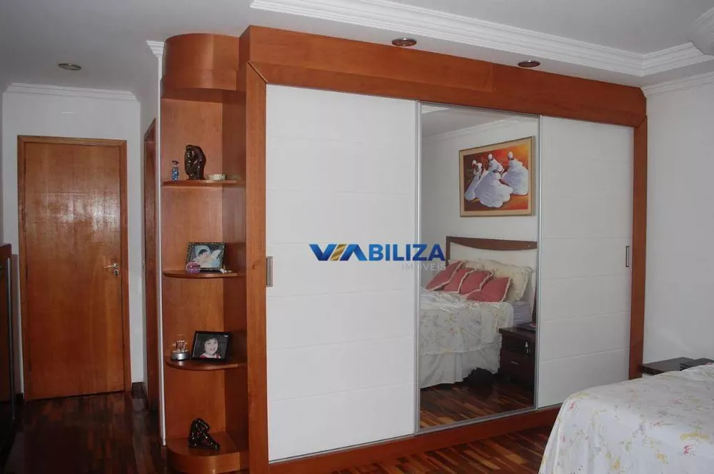 Sobrado à venda com 3 quartos, 250m² - Foto 11