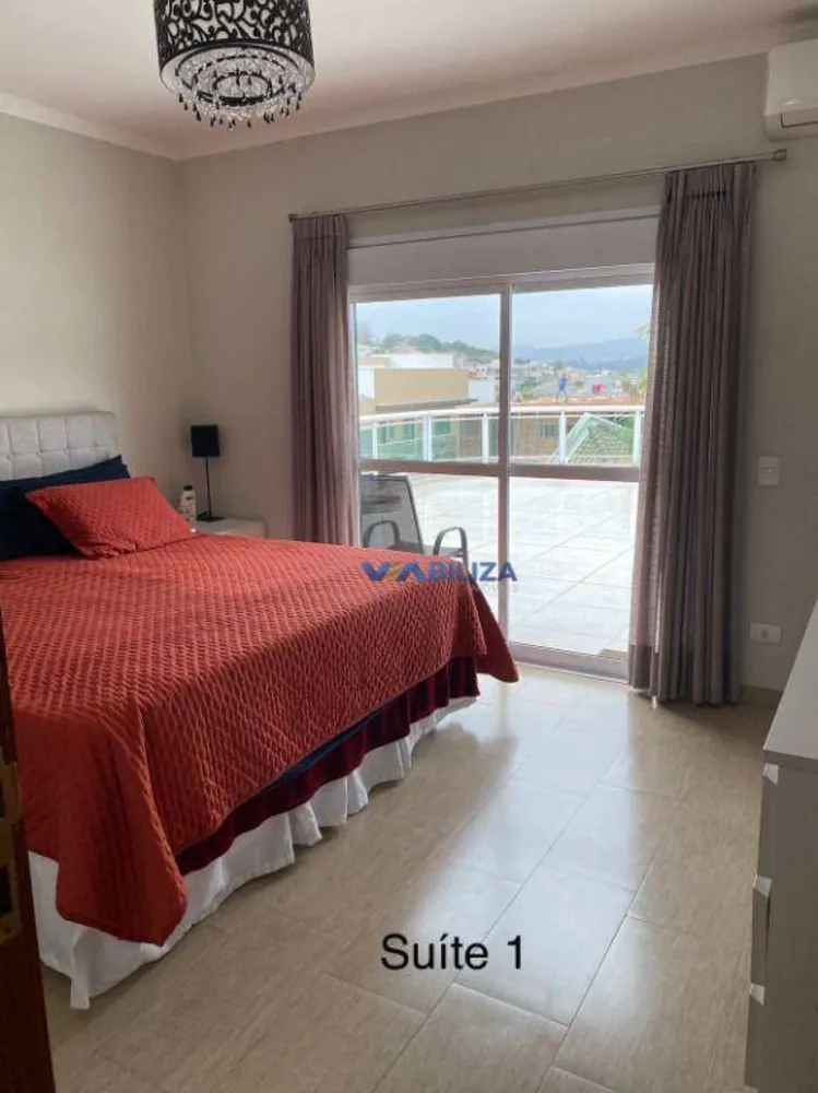 Sobrado, 3 quartos, 330 m² - Foto 2