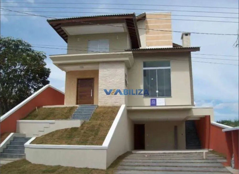 Sobrado, 3 quartos, 290 m² - Foto 1