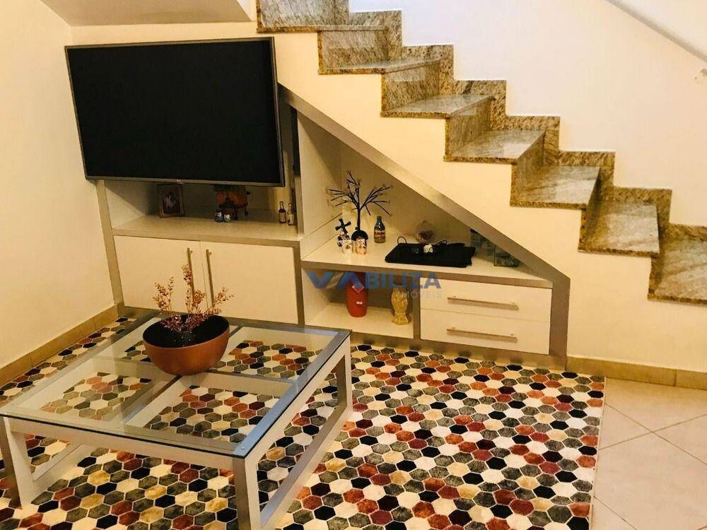 Sobrado, 3 quartos, 179 m² - Foto 2