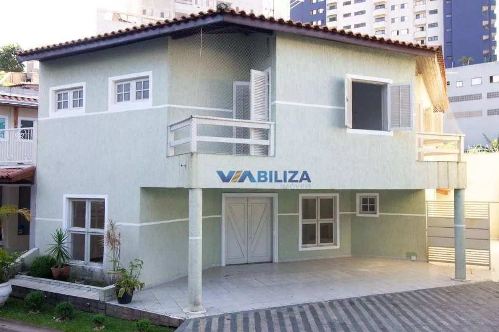 Sobrado à venda e aluguel com 4 quartos, 240m² - Foto 1